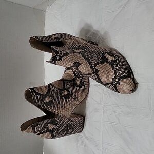 Steve Madden Rookie Ankle Snakeskin Boots Size 8.5